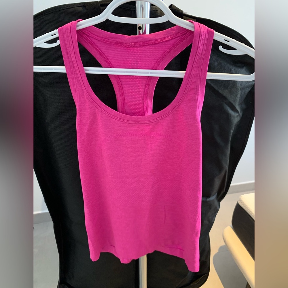 Lululemon run tank